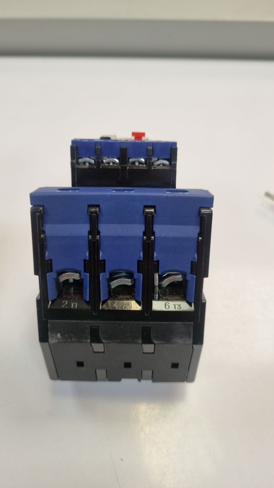 بی متال 30 تا 40 آمپر پارس اروند