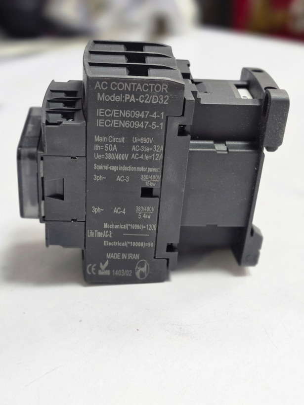 کنتاکتور صنعتی C2-D32 پارس اروند